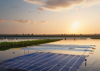 Floating power project on Keenjhar Lake lacks component to compensate for loss of livelihood, environmental disruption